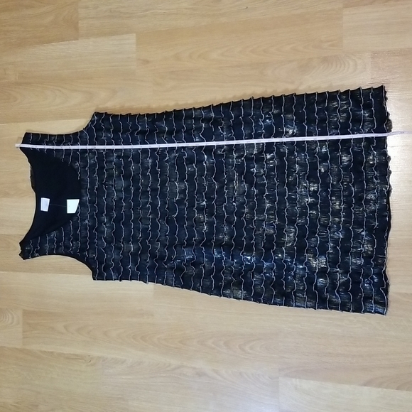 Suzy Shier black and metallic ruffle dress large NWT - Picture 9 of 12